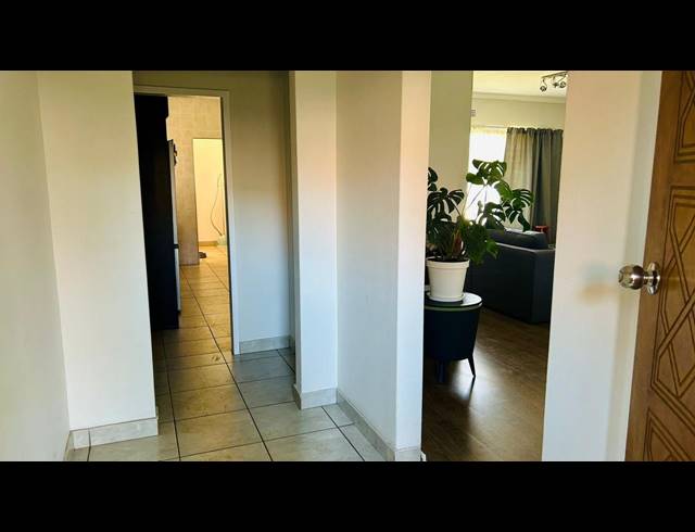 3 BEDROOM HOUSE TO LET IN VANDERBIJLPARK SE 2